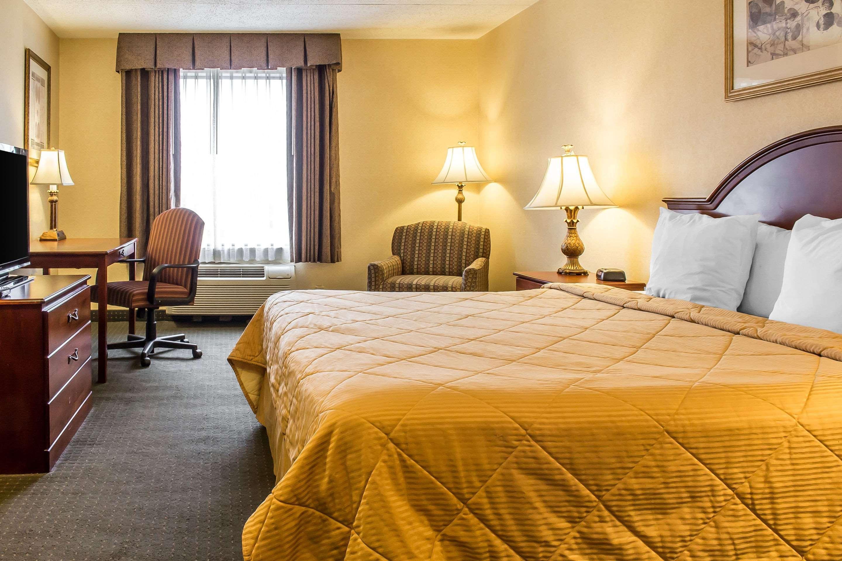 Quality Inn Hackettstown - Long Valley Exteriör bild